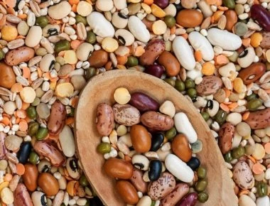 6 θρεπτικές τροφές που πρέπει να τρως κάθε μέρα